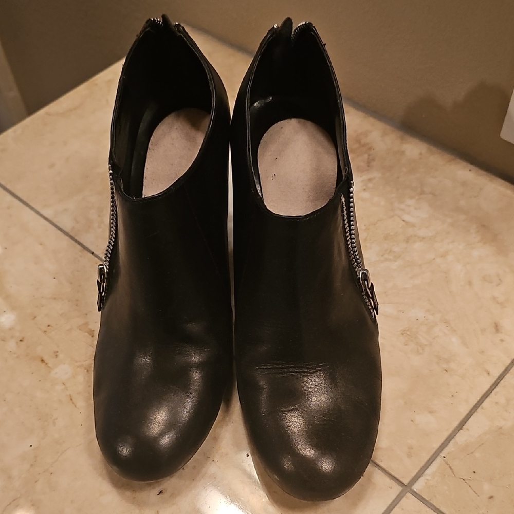 Franco Sarto Black Ankle Boots with Zipper